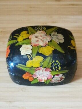 Vintage Hand Painted Lacquered Papier-Mâché Jewelry Box Floral Trinket Box